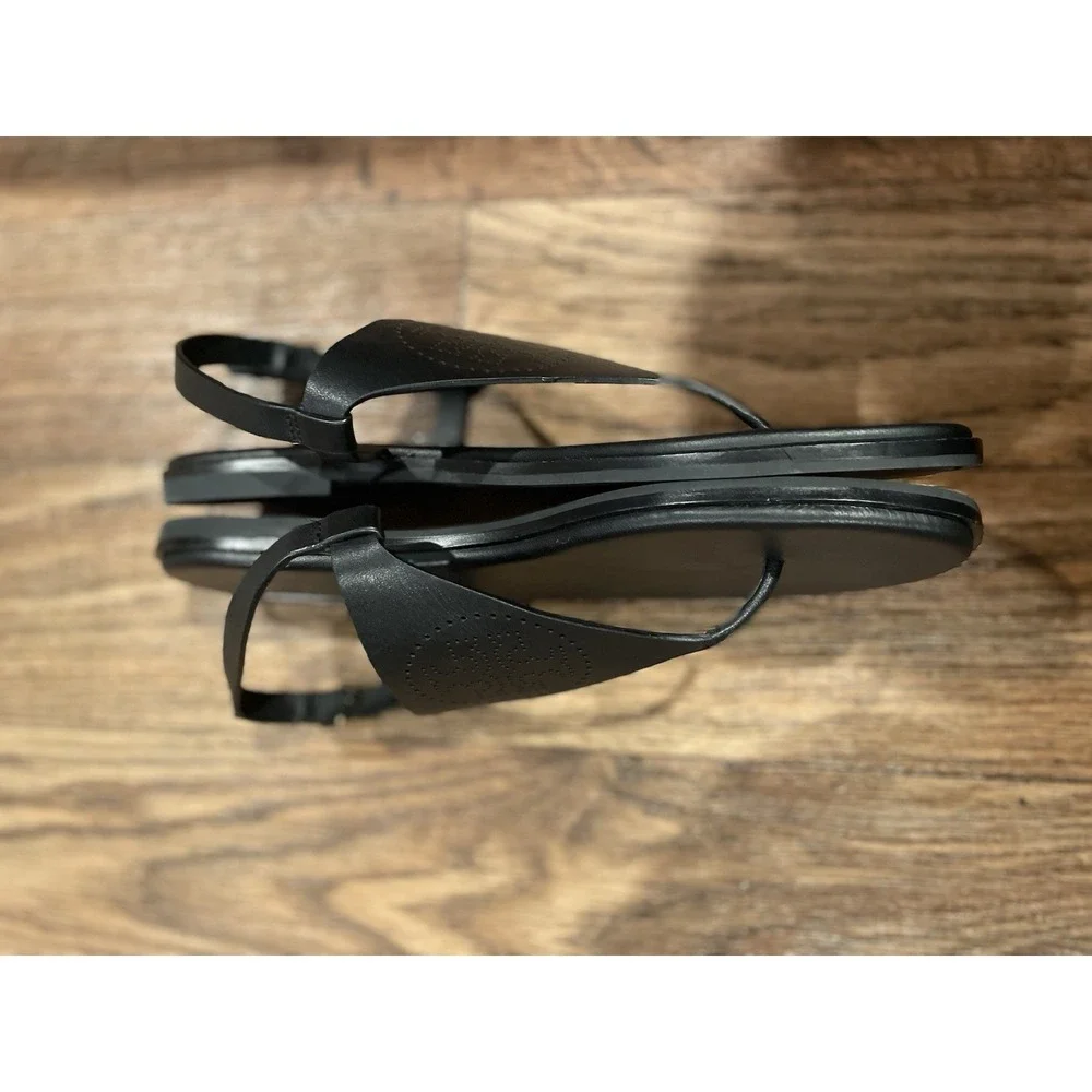 Tory Burch Capri Perf Sandal Thong Leather Perfect Black Size‎ 7 NWOB